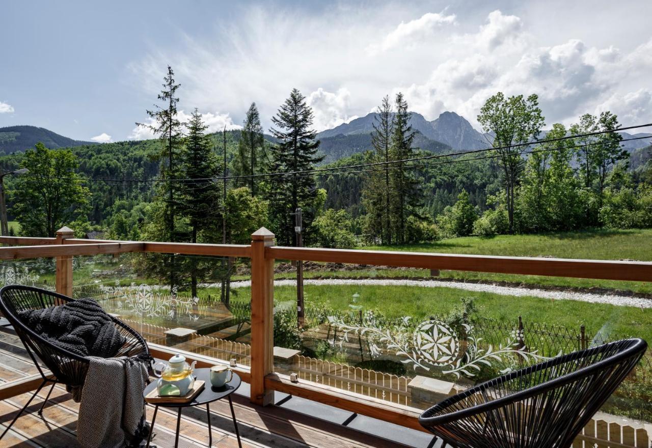 Bed and Breakfast Biala Owca Закопане Екстер'єр фото View of the High Tatras from the hotel